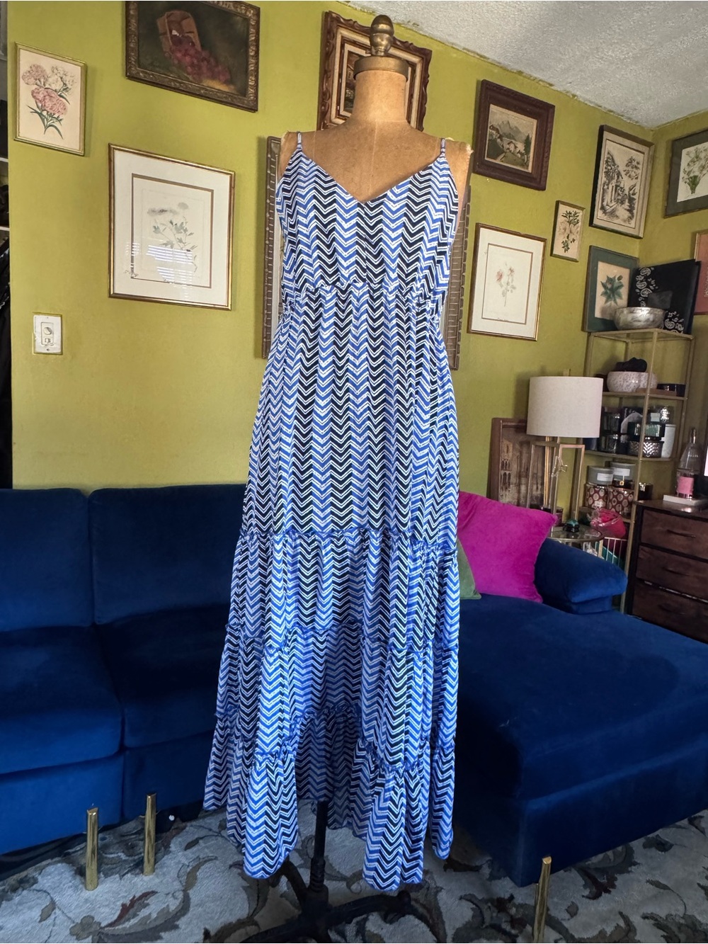 Blue Chevron flowy Maxi Dress